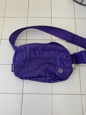 lululemon Purple Mesh Interior Crossbody Pouch